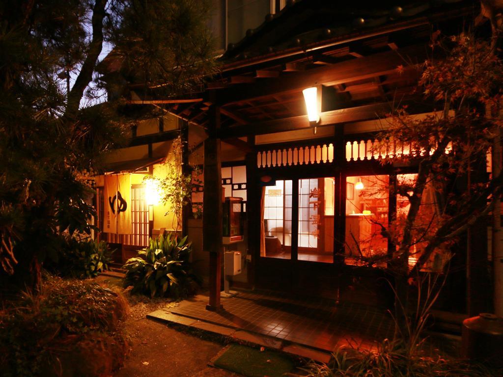 Iwashita Onsen Ryokan Kai Exteriör bild